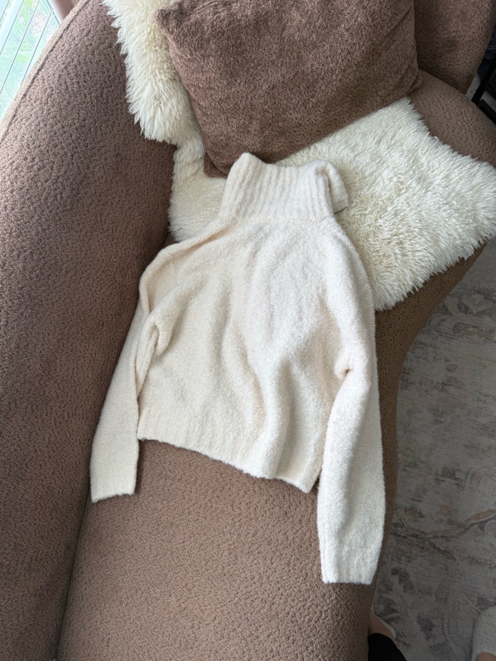 Aritzia Wilfred Free Gwyneth Sweater - Picture 5 of 7